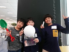04
